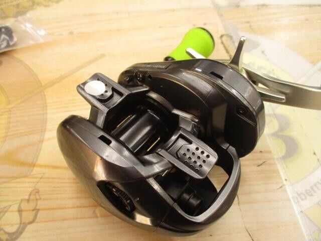 Shimano 15 ALDEBARAN 50 HG Right Baitcasting Reel Gear Ratio 7.4:1 F/S from JPN