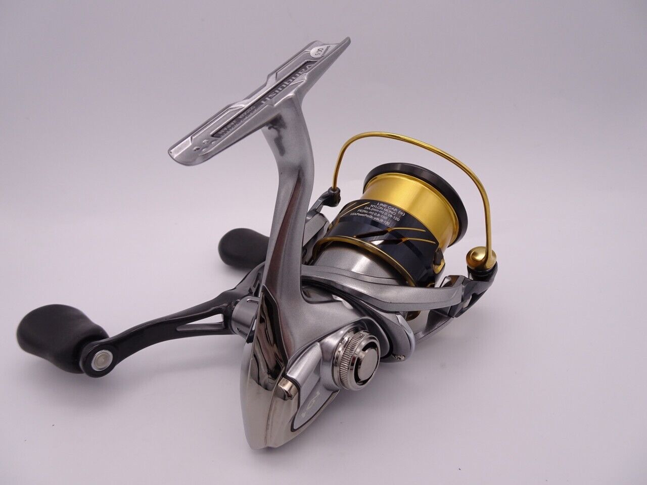 Shimano 16 VANQUISH C3000SDH Spinning Fishing Reel Gear 5.3:1 F/S from Japan