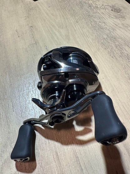 Daiwa STEEZ Limited SV TW 1000S-XHL Left Handle Baitcast Reel F/S from Japan