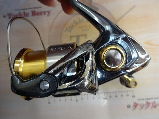 Shimano 14 STELLA 2500HGS Spinning Reel 220g Gear Ratio 6.0:1 F/S from Japan