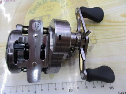 Shimano 23 CALCUTTA CONQUEST BFS HG Left Handle 7.8:1 Casting Reel F/S from JP