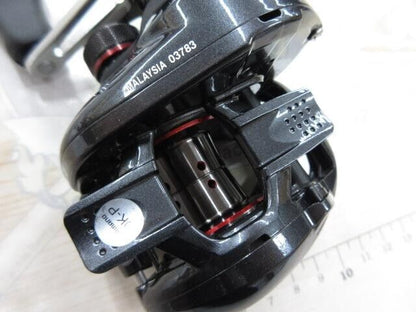 Shimano 16 SCORPION 70XG Right Baitcasting Reel Gear Ratio 8.2:1 F/S from Japan