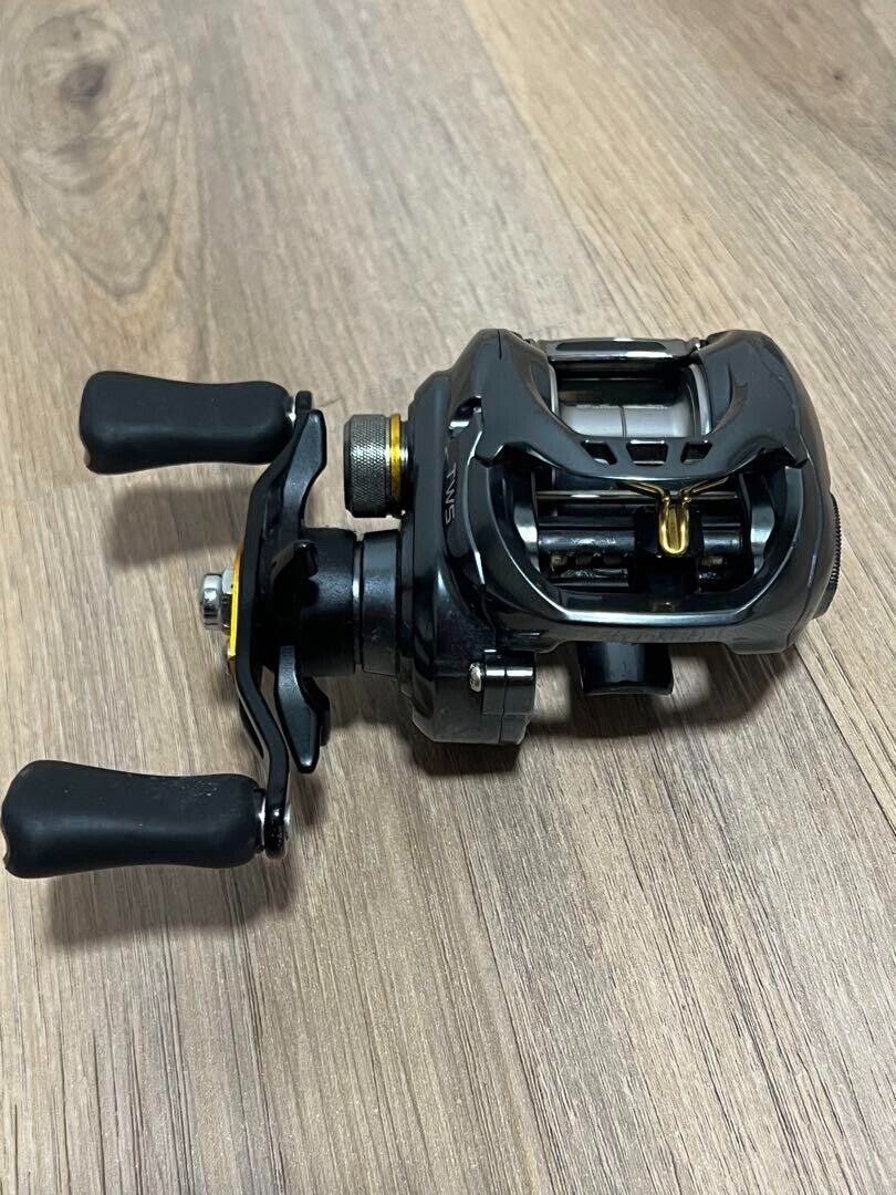 Daiwa 20 TATULA SV TW 103H Right Handle Baitcast Reel Gear 6.3:1 F/S from JPN