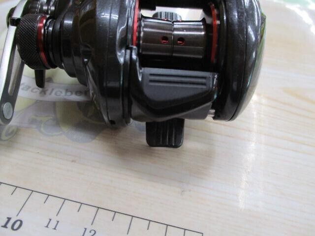 Shimano 16 SCORPION 71 HG Left Handle Baitcast Reel Gear Ratio 7:2:1 F/S from JP