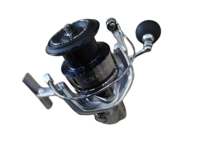 Shimano 19 STRADIC C5000XG Spinning Reel 295g Gear Ratio 6.2:1 F/S from Japan