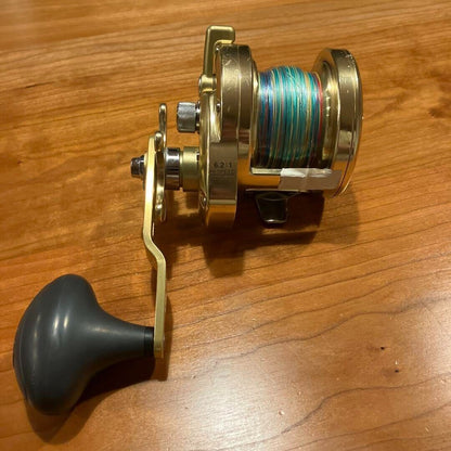 Shimano Scorpion OCEA JIGGER 2000 Right Jigging Baitcasting Reel F/S from Japan