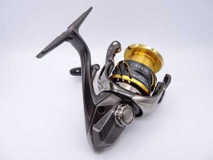 Shimano 20 TWIN POWER C3000XG Spinning Reel 215g Gear Ratio 6.4:1 F/S from Japan