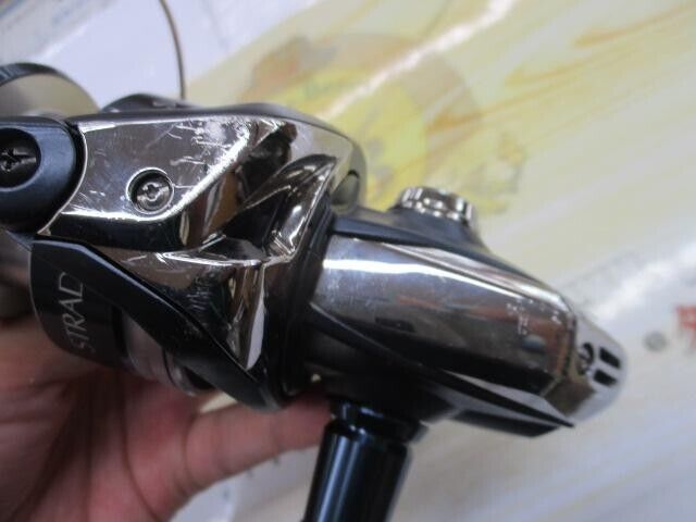 Shimano 20 STRADIC SW 4000HG Spinning Reel Gear Ratio 5.8:1 300g F/S from Japan