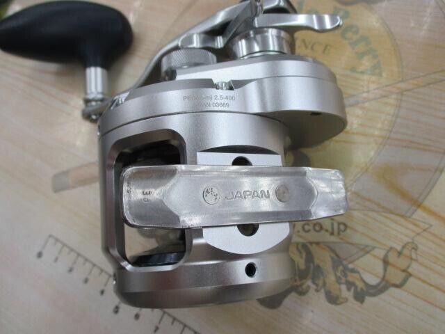 Shimano 17 OCEA JIGGER 1500PG Baitcast Reel Right Hand Gear 5.1:1 F/S from Japan