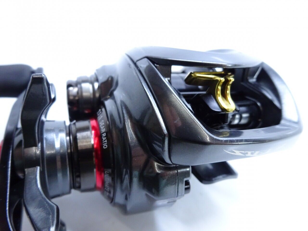 Daiwa STEEZ CT SV TW 700SH Baitcast Reel Right Hand Gear Ratio 7.1:1 F/S from JP