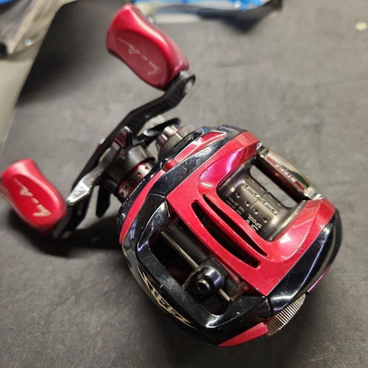 Daiwa STEEZ LIMITED SV 103H-TN Right Baitcast Reel Gear Ratio 6.3:1 F/S from JPN