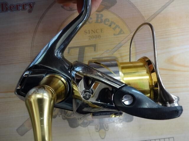 Shimano 14 STELLA 2500HGS Spinning Reel 220g Gear Ratio 6.0:1 F/S from Japan