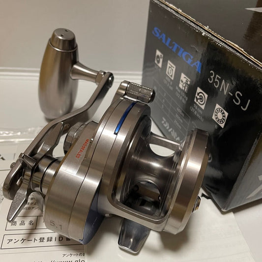 Daiwa SALTIGA 35N-SJ Baitcast Reel Right 600g Gear Ratio 5.1:1 F/S from Japan