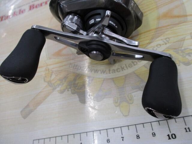 Shimano 23 METANIUM 100XG R-H Baitcasting Reel Gear Ratio 8.1:1 F/S from Japan