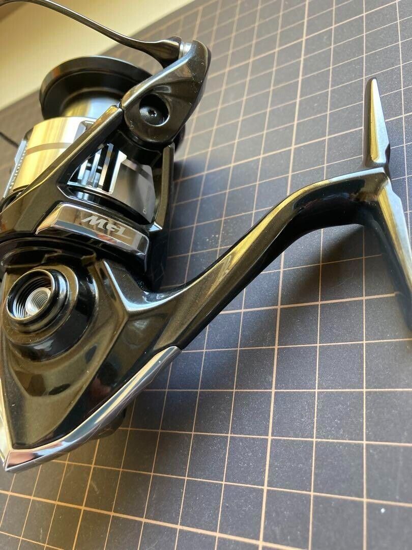 Shimano 23 VANQUISH C3000XG Spinning Reel 170g Gear Ratio 6.4:1 F/S from Japan