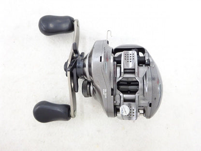 Shimano 17 CHRONARCH MGL 150 Right Handle 6.2:1 Gear Baitcast Reel F/S from JPN