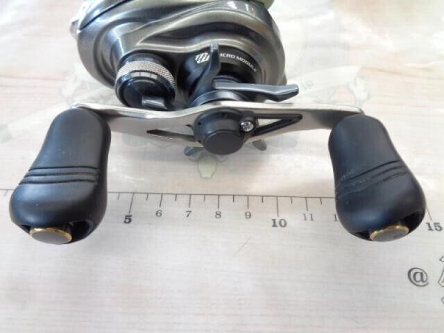 Shimano 15 METANIUM DC HG 7.4:1 Right Handle Baitcasting Reel F/S from Japan