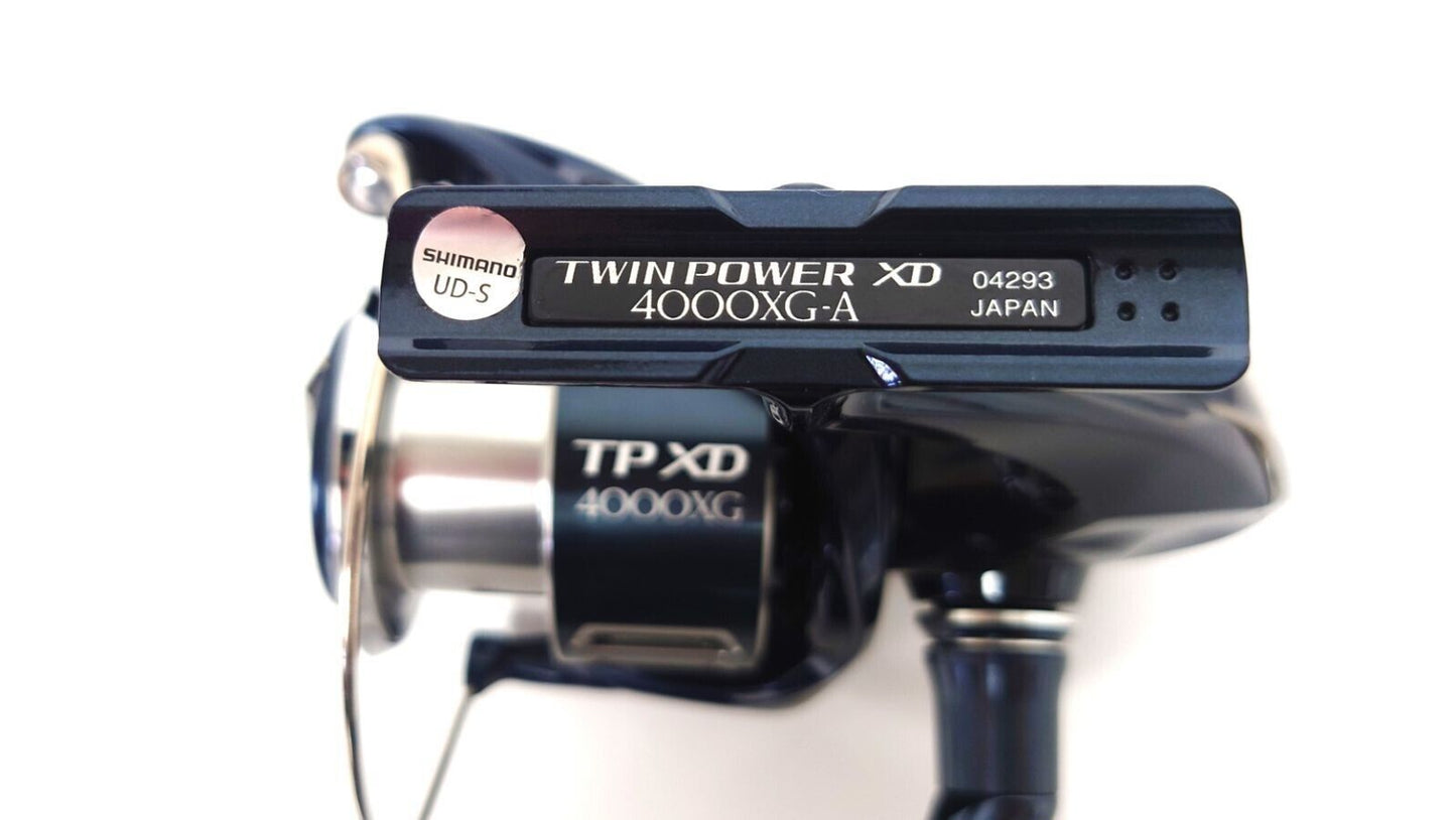 Shimano 21 TWIN POWER XD 4000PG Spinning Reel Gear Ratio 4.4:1 F/S from Japan