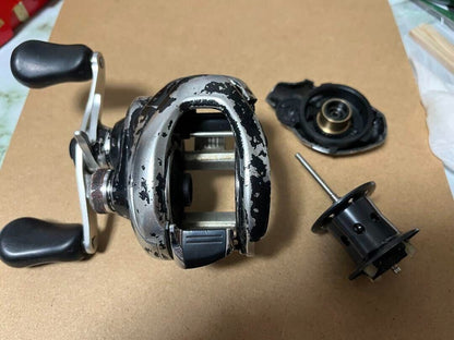 Shimano 16 METANIUM MGL HG Left Handle Baitcast Reel Gear Ratio 7.4:1 F/S Japan