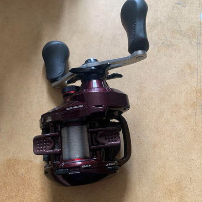 Shimano 14 SCORPION 200 HG Baitcast Reel Right 210g Gear Ratio 7.2:1 F/S from JP