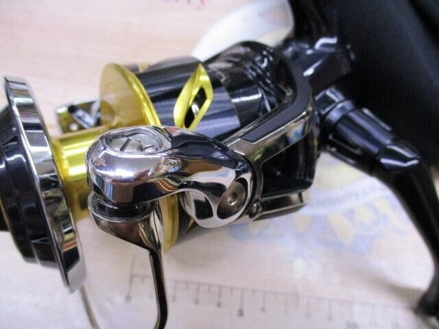 Shimano 19 STELLA SW 14000PG Spinning Reel 675g Gear Ratio 4.9:1 F/S from Japan