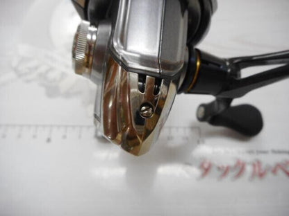 Shimano 16 VANQUISH C3000HGSDH Spinning Reel Gear Ratio 6.0:1 F/S from Japan