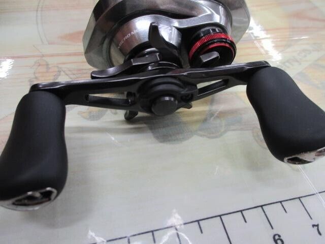 Shimano 21 SCORPION DC 151HG 7.4:1 Left Handle Baitcasting Reel F/S from Japan