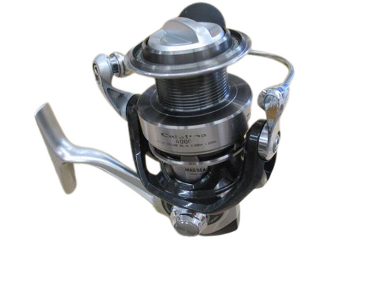 Daiwa 12 CATALINA 4000 Spinning Reel Gear Ratio 4.9:1 Weight 430g F/S from Japan