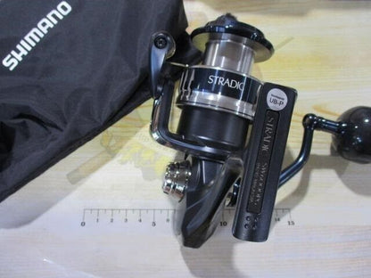 Shimano 20 STRADIC SW 6000PG Spinning Reel 440g Gear Ratio 4.6:1 F/S from Japan