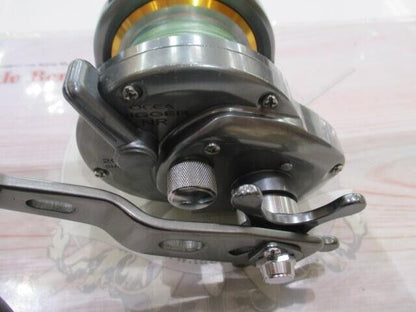 Shimano 03 OCEA JIGGER NR 2000P Right Handle Baitcast Reel Gear 5.1 F/S from JP