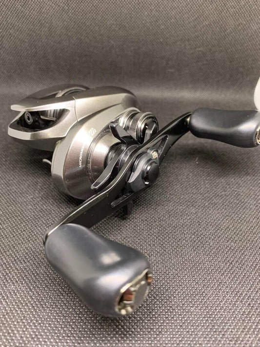 Shimano 17 CHRONARCH MGL 151 XG LEFT Baitcast Reel Gear Ratio 8.1:1 F/S from JP