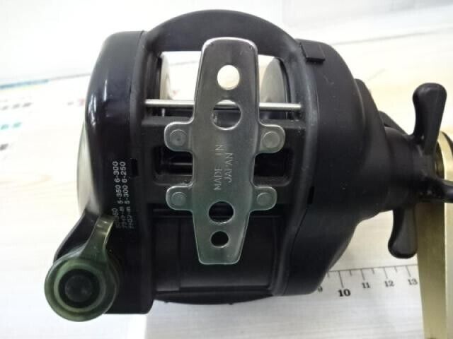 Daiwa SUPER TANACOM S500DX Big Game Electric Reel Gear 3.2:1 F/S from Japan