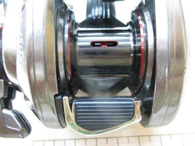 Shimano 21 ENGETSU 151HG 7.8:1 Left Handed Baitcasting Reel F/S from Japan