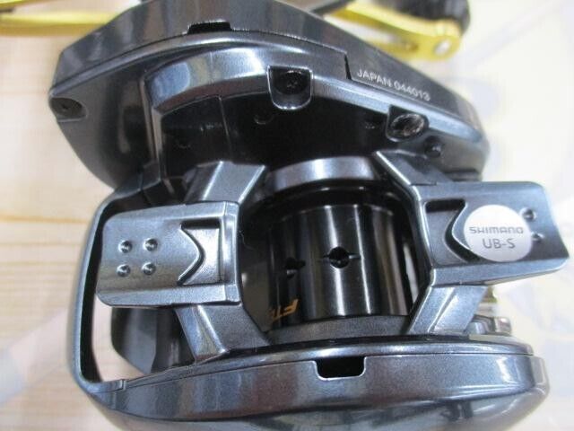 Shimano Baitcasting Reel 22 ALDEBARAN BFS XG LEFT Gear Ratio 8.9:1 F/S from JPN