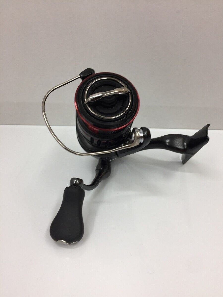 Shimano 20 VANFORD C2000S Spinning Reel Gear Ratio 5.1:1 Weight 150g F/S from JP