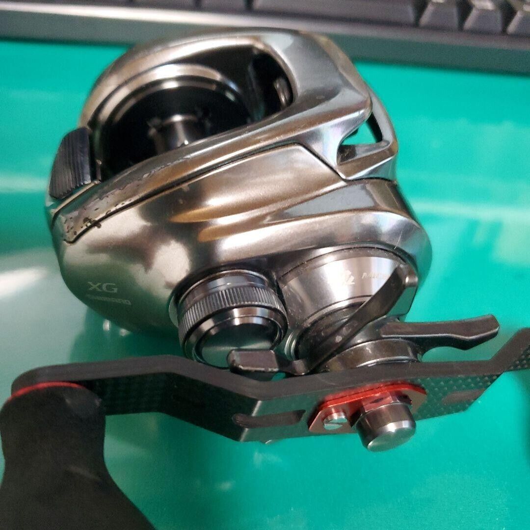 Shimano 18 Bantam MGL XG Right Baitcasting Reel Gear Ratio 8.1:1 F/S from Japan