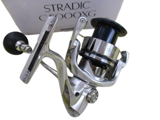 Shimano 19 STRADIC C5000XG Spinning Reel 295g Gear Ratio 6.2:1 F/S from Japan