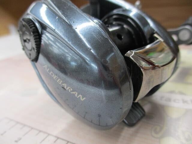 Shimano 22 ALDEBARAN BFS XG 8.9:1 Right Handle Bait Casting Reel F/S from Japan