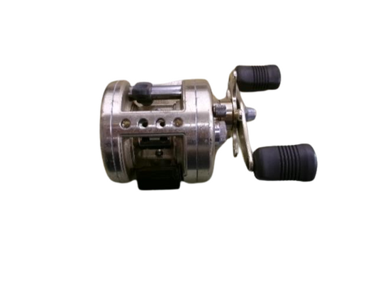 Shimano CALCUTTA 200XT Right Handle Baitcast Reel Gear Ratio 5.0:1 F/S from JPN