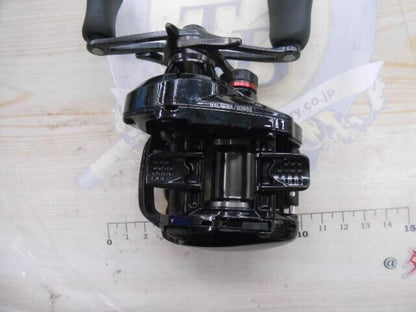 Shimano 17 SCORPION DC 101HG Left Baitcast Reel Gear Ratio 7.2:1 F/S from Japan