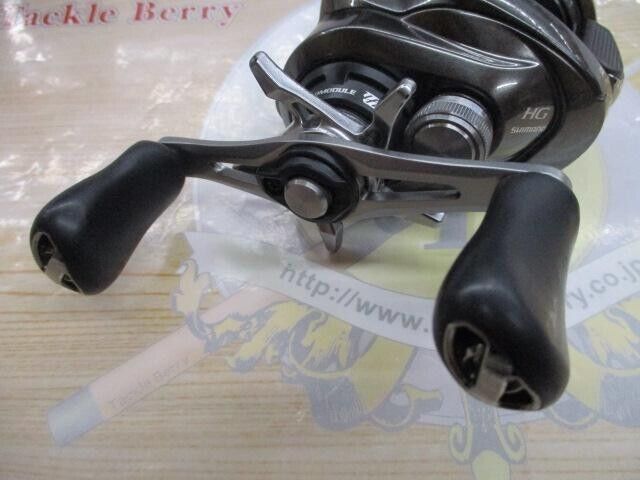 Shimano 20 METANIUM HG Baitcast Reel Left Hand Gear Ratio 7.1:1 F/S from Japan