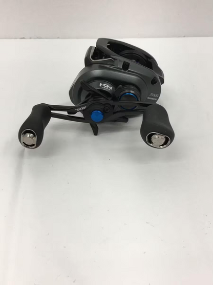 Shimano 20 SLX DC 71 XG LEFT Baitcast Reel 210g Gear Ratio 8.2:1 F/S from Japan