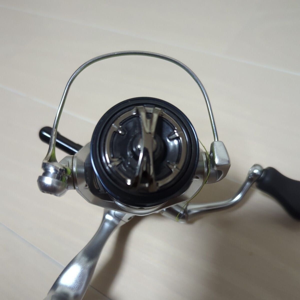 Shimano 19 STRADIC 1000S Spinning Reel Ship 185g Gear Ratio 5.1:1 F/S from Japan