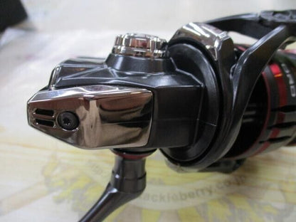 Shimano 20 VANFORD 2500S Spinning Reel 175g Gear Ratio 5.3:1 F/S from Japan