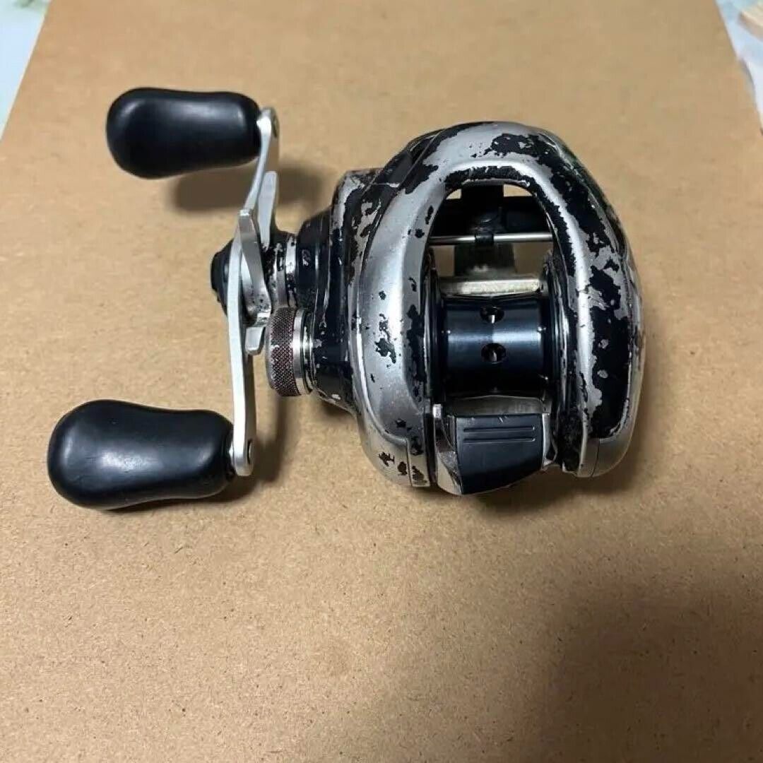 Shimano 16 METANIUM MGL HG Left Handle Baitcast Reel Gear Ratio 7.4:1 F/S Japan