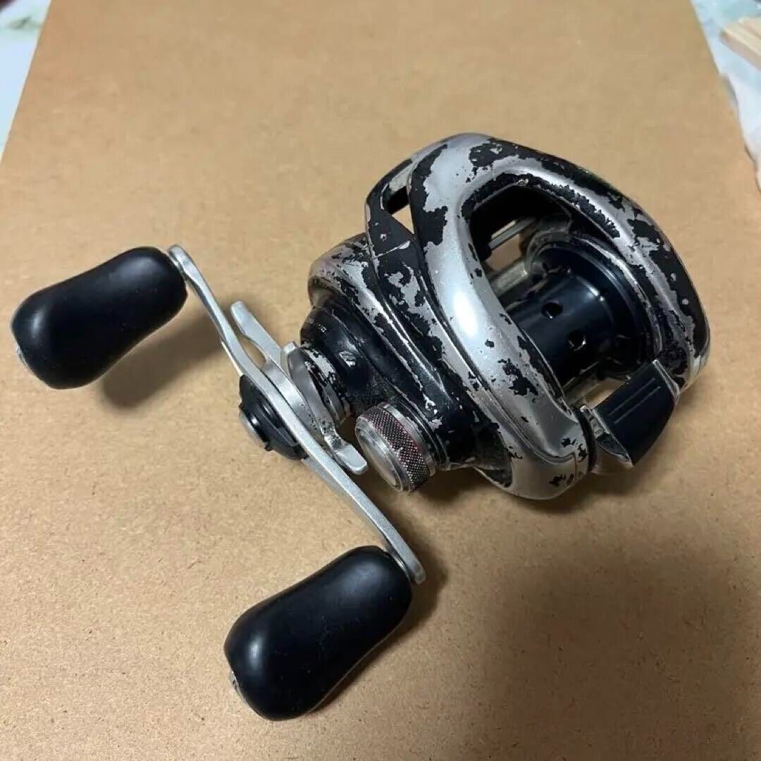 Shimano 16 METANIUM MGL HG Left Handle Baitcast Reel Gear Ratio 7.4:1 F/S Japan