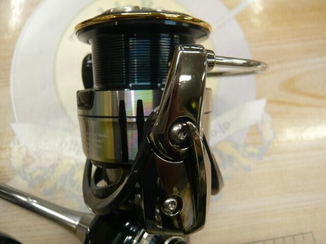 Daiwa 19 CERTATE LT3000-XH Light & Tough Spinning Reel Free Shipping from Japan