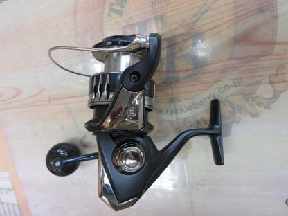 Shimano 20 STRADIC SW 6000XG Spinning Reel Fishing from Japan