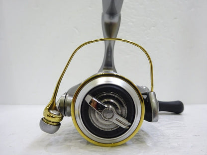 Shimano 11 Twin Power C2000S Spinning Reel Gear Ratio 5.0:1 200g F/S from Japan