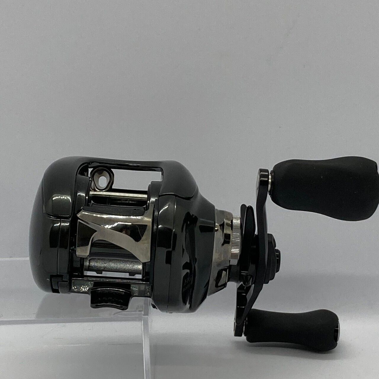 Shimano 23 ANTARES DC MD HG 7.4:1 Right Handed Baitcasting Reel F